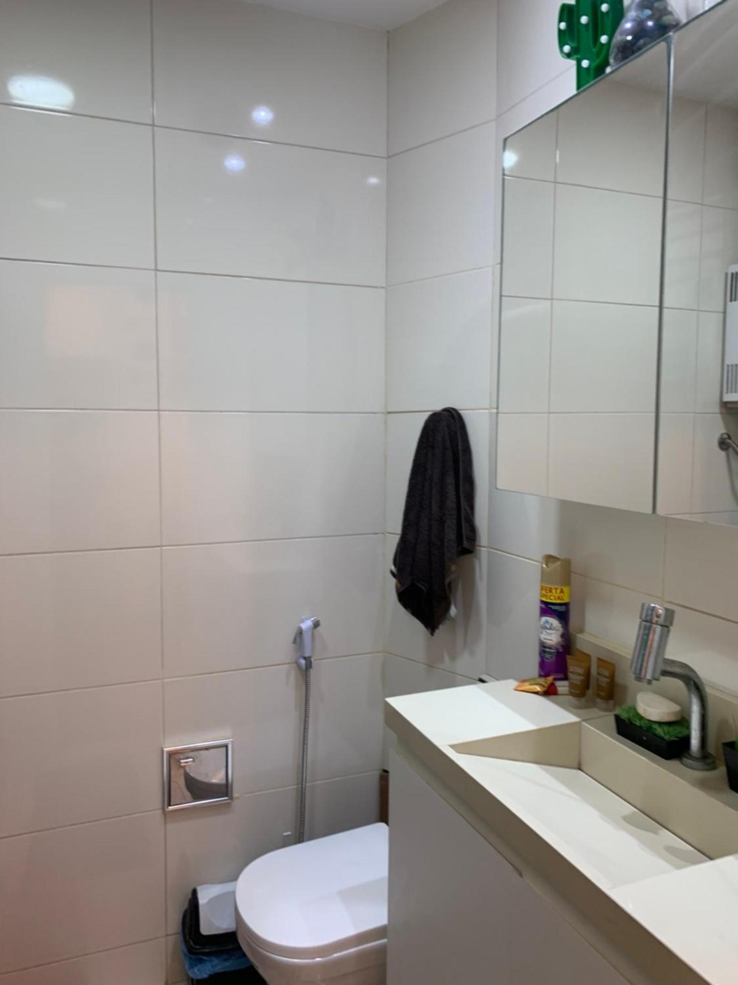 Quarto em Acomodações Particulares Copacabana Leme Privativo Trabalho Rio de Janeiro